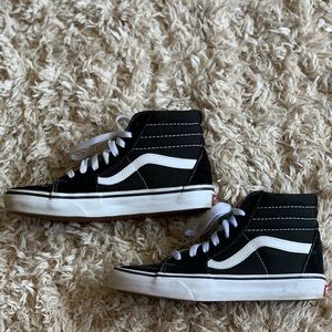 Vans Black/White S8-HI’s